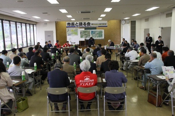 H26_04_18kagayakesyoukoukaigisyoidobata-2.jpg