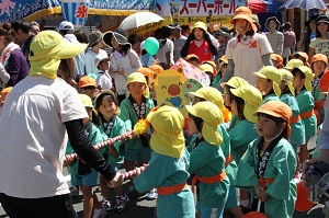 H230923chibitsukomikoshi2.jpg