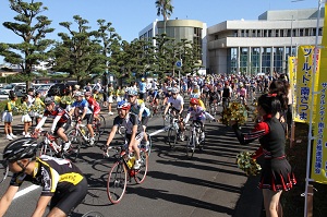 H230923tsuurudominamisatsuma2.jpg