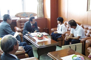 H241018uchimura1.jpg