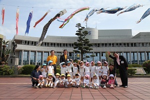 H2451koinobori2.jpg