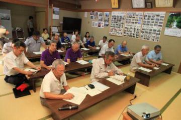 H27.08.08 元気づくり井戸端会議(万世校区元気づくり委員会)2.JPG