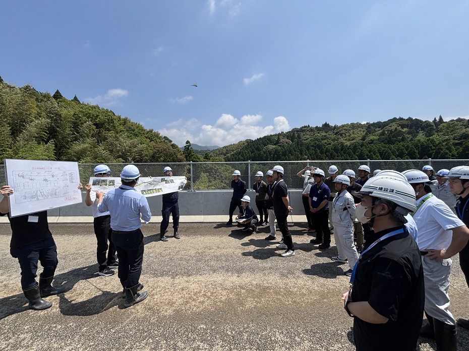 https://www.city.minamisatsuma.lg.jp/living/images/03_shisatsu_20260529_akunetakaonodouro.jpg