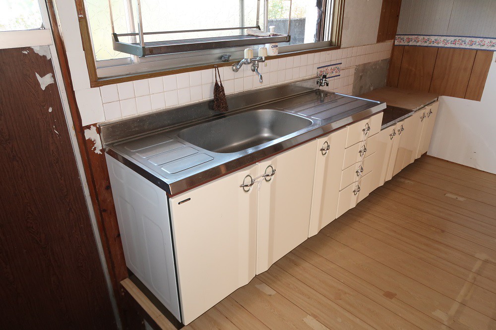 https://www.city.minamisatsuma.lg.jp/living/images/11daidokoro20230922bounotsu330.jpg
