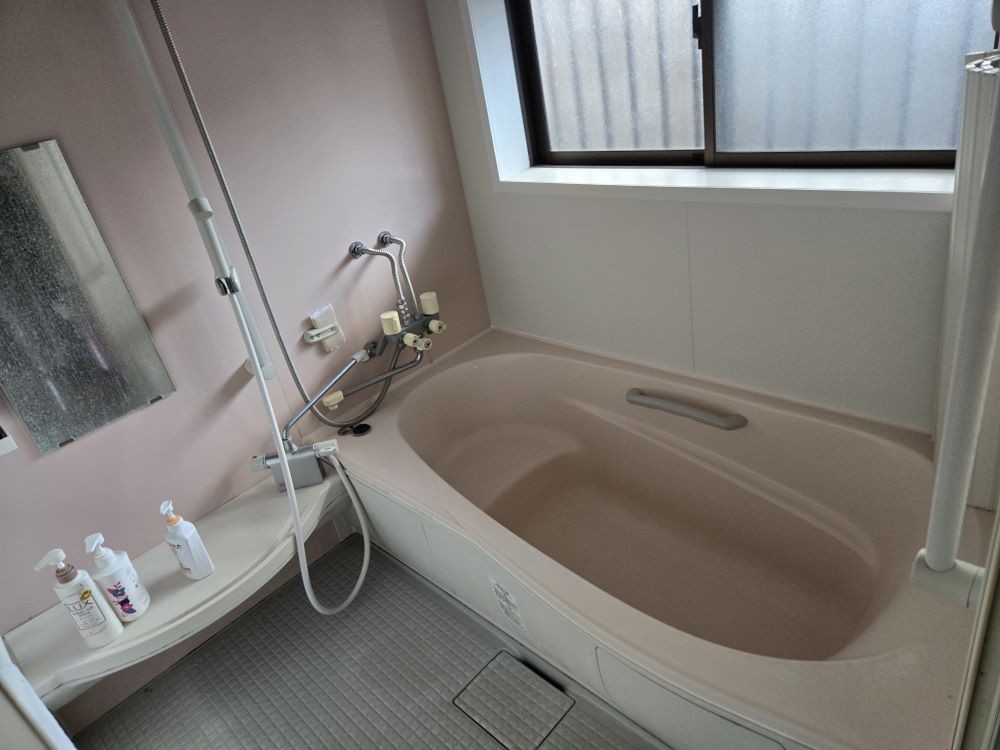 https://www.city.minamisatsuma.lg.jp/living/images/12yokushitu20250919kinpou536.jpg