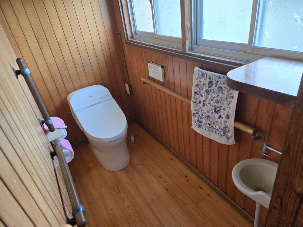 https://www.city.minamisatsuma.lg.jp/living/images/13toire20250919kinpou536.jpg