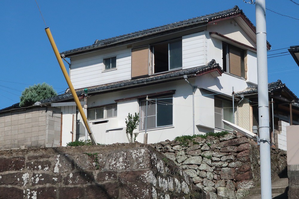 https://www.city.minamisatsuma.lg.jp/living/images/1gaikan20230922bounotsu330th.jpg