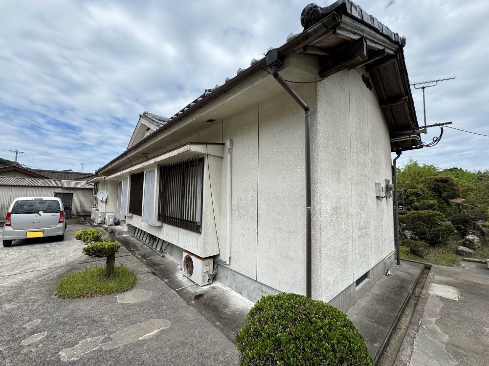 https://www.city.minamisatsuma.lg.jp/living/images/1gaikan20250610kaseda606.jpg