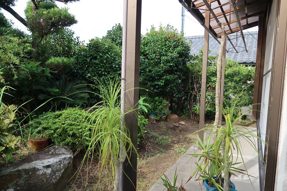 https://www.city.minamisatsuma.lg.jp/living/images/22niwa2th20241017kaseda197.jpg