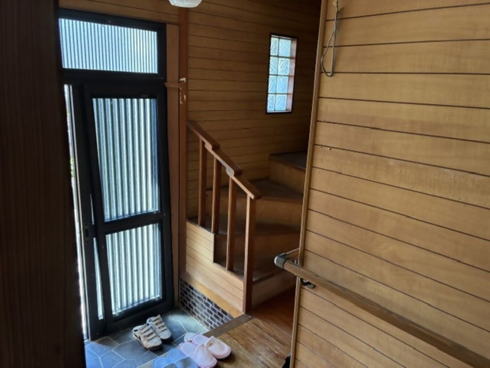 空き家情報337 玄関内