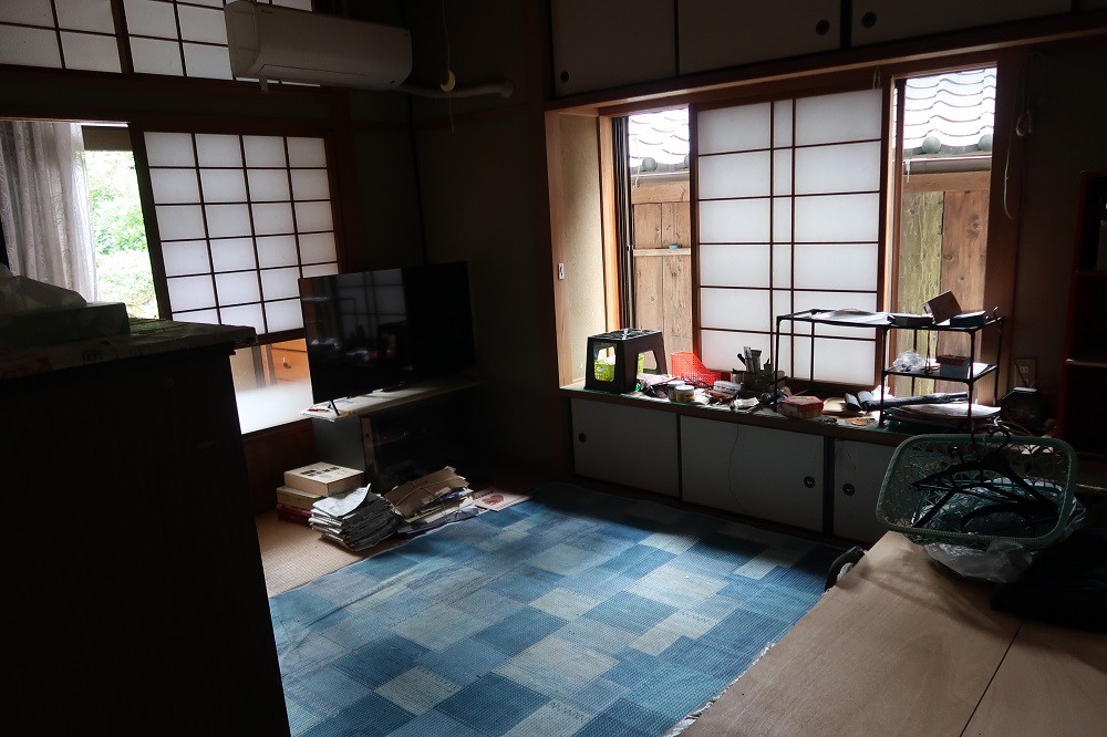 https://www.city.minamisatsuma.lg.jp/living/images/6washitsu4th20241111kaseda198.jpg