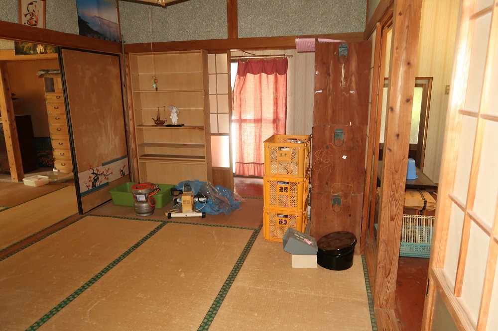 https://www.city.minamisatsuma.lg.jp/living/images/7washitsu4th20240819kinpou529.jpg
