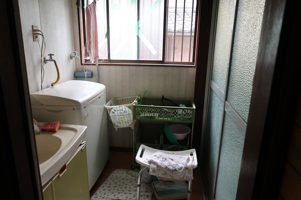 https://www.city.minamisatsuma.lg.jp/living/images/9datsuijo20241111kaseda198.jpg