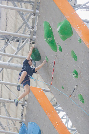 9gazou9th050610th11thsportsclimbing.jpg