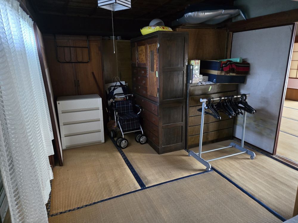 https://www.city.minamisatsuma.lg.jp/living/images/9washitu4th20250919kinpou536.jpg