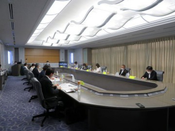 県行財政改革有識者会議2.JPG